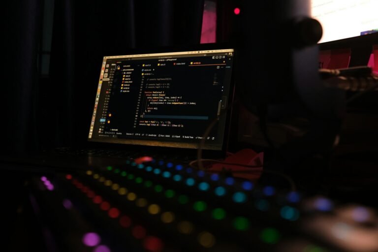 Monitor com grande volume de código e dados